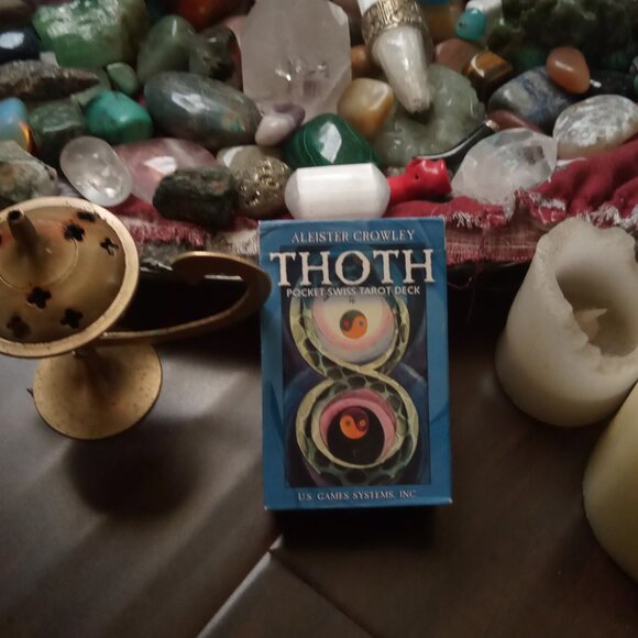 Swiss Pocket Toth Tarot by US Games used only once - Picture 3 of 4